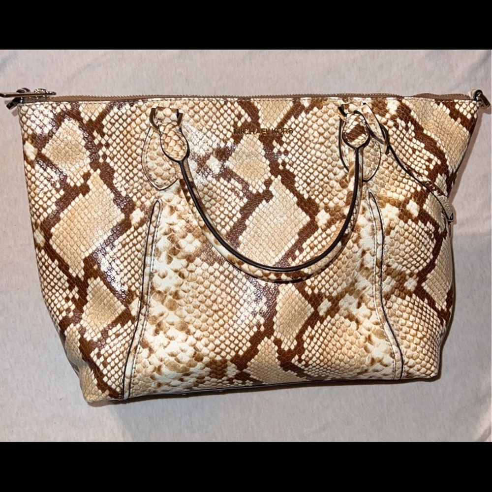 Beautiful Large Michael Kors Python Print Satchel… - image 2